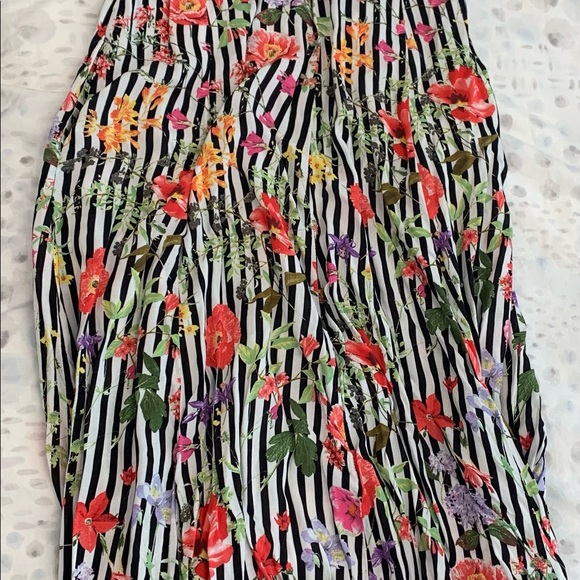 Zara printed maxi with sleeves - XS - Picture 2 of 3
